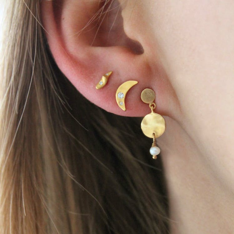STINE A Jewelry Petit Bella Moon Earstick — Örhängen